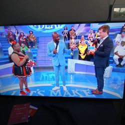 50" TCL ROKU TV