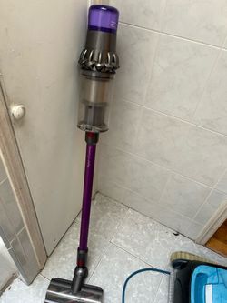 Dyson V11 Stick Vacuum Cleaner