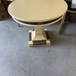 Farm House Round Table
