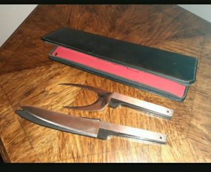 Vintage Vernco Carving Set