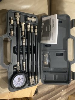 CRAFTSMAN AUTO/ SMALL ENGINE COMPRESSION TESTER TEST KIT WITH CASE MODEL 47089