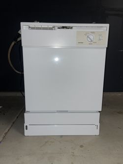HOTPOINT Dishwasher NEW