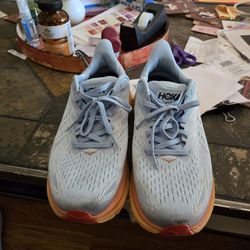 Used Hoka Womans Sneakers Size 8 D Wide