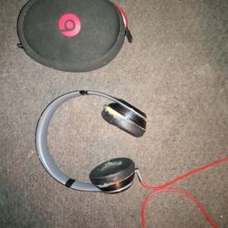 BEATS By Dre Solo 2's 