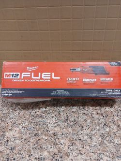 Milwaukee M12 FUEL 1/4" High Speed Ratchet