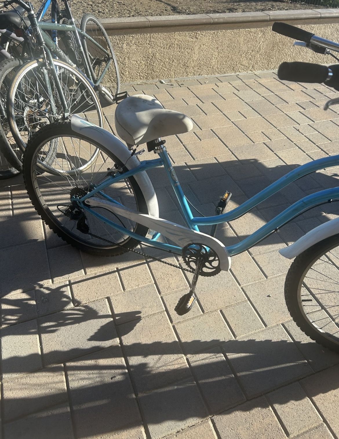 Phat Beach Cruiser 26” 7 Speed. 