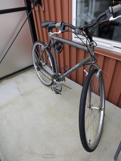 Cannondale H500 Bike