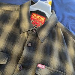Dixxon  XL Short sleeve Flannel