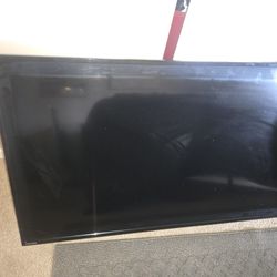 42 Inch TV With Wall Mount