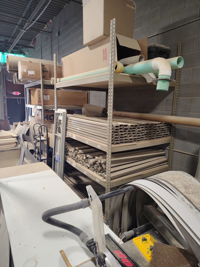Racks/Industrial Shelfing