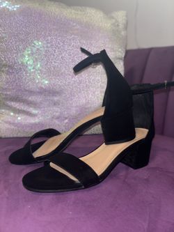 Black Women’s  Heels Size 7 1/2 