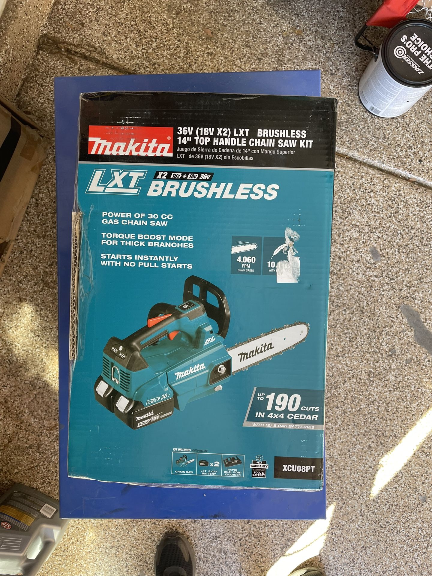 Makita Chainsaw