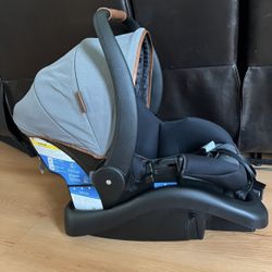 Safety First Infant Car Seat / Stroller