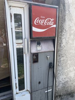 Coca-Cola Machine