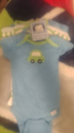 0-3m 5pack Gerber onesies