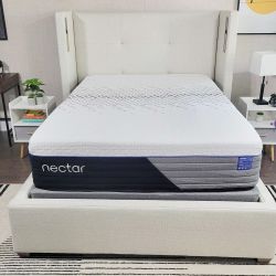 BEST DEAL YOU'LL FIND!! Nectar Luxe Hybrid, Queen, Perfect Condiion, less than 6 days old!!!
