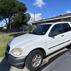 Not Selling As Parts 1999 ML 320 Mercedes Benz