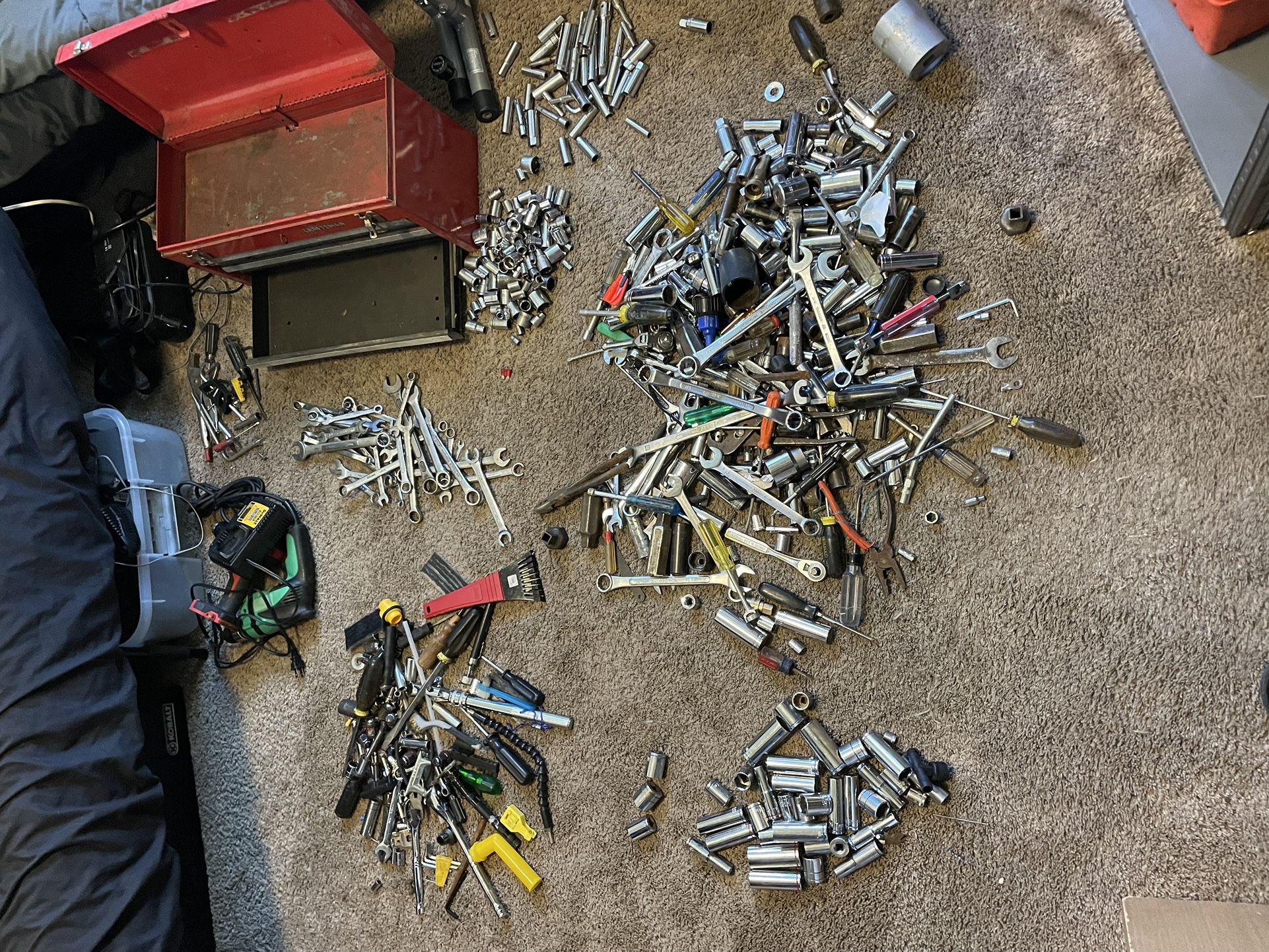 1000 + Pieces Of Tools for Sale in Auburn, WA - OfferUp