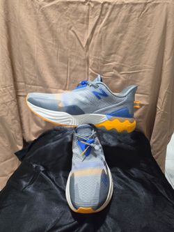 New Balance FuelCell Rebel TR