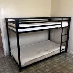 Kids Bunk bed 