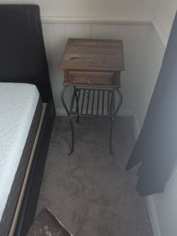 Square end table