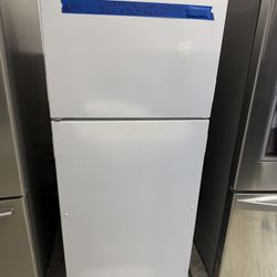 White Top Freezer Refrigerator