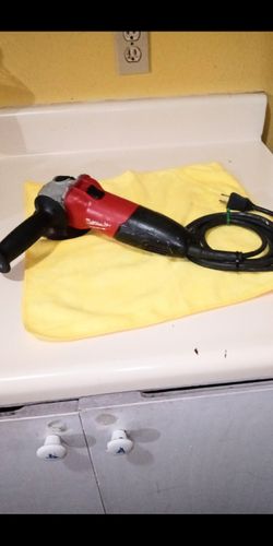 Milwaukee 4 1/2 In Corded Angle Grinder 