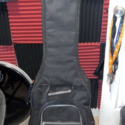 Multiple Electric Guitar AND Electric Bass Guitar Sale ! 