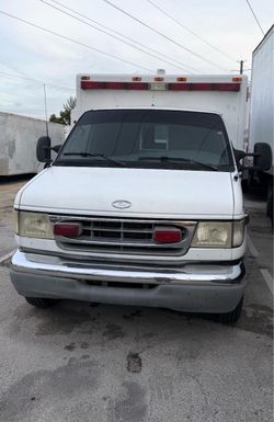 2001 Ford Econoline
