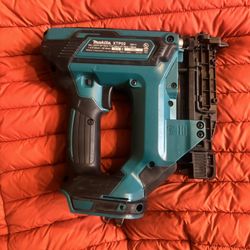 23 ga Finish Nailer (Makita)