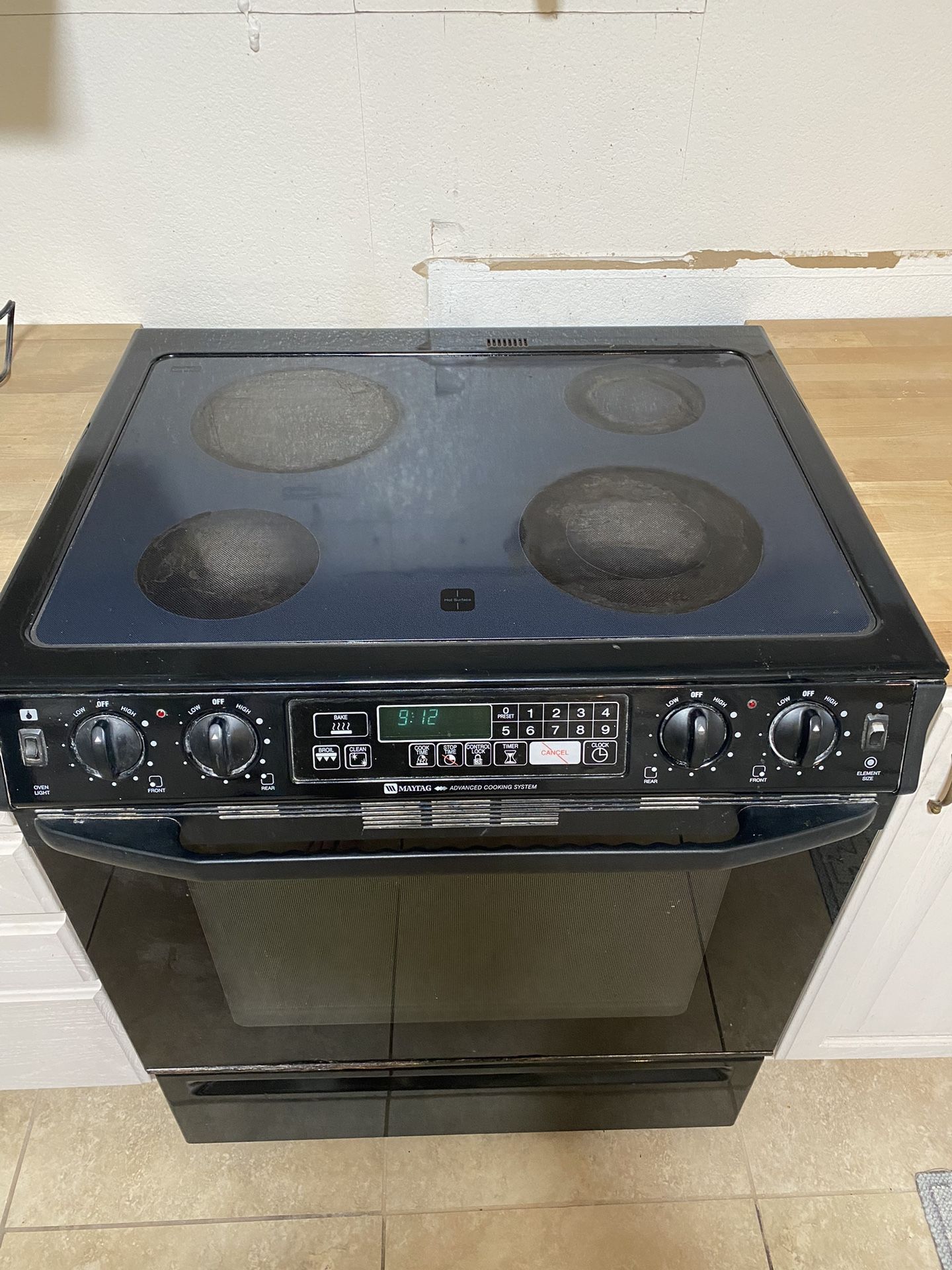 Maytag slide in range