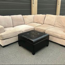 Sectional Couch 