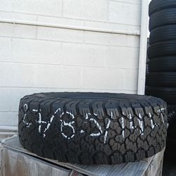 1 Used 27/8.5/R14 LT With 80% Of Tread Or Life General Graber A/T