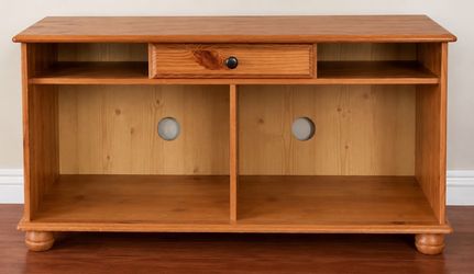 Pine Wood TV Stand with Drawer