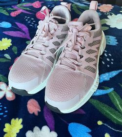 Pink steel toe shoes