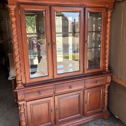China Hutch / Display/ Storage 