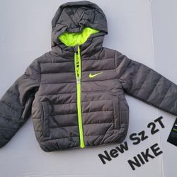 New Size 2T Boys Nike Coat Hooded Fall / Winter