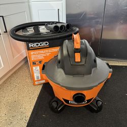 6 Gal. 3.5 Peak HP NXT Shop Vacuum Wet Dry Vac with General Debris Filter, Locking Hose and Attachments HD06001