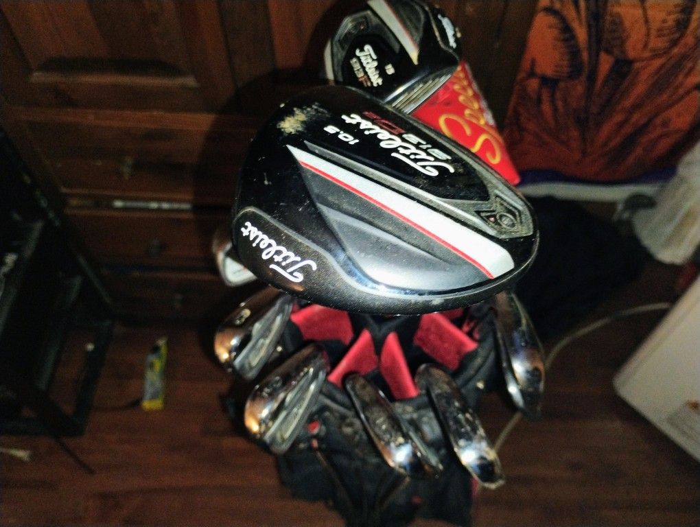 Titleist  Set With Bag