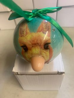 Blinking Alpaca Christmas Ornament Plastic And Comes With 3 Batteries