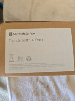 Microsoft Surface Thunderbolt  4 Dock