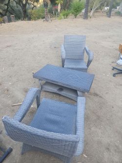Exterior chairs/ table
