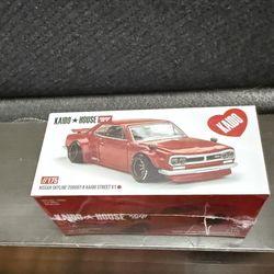 Kaido House x MINI GT 1:64 Skyline 2000GT-R