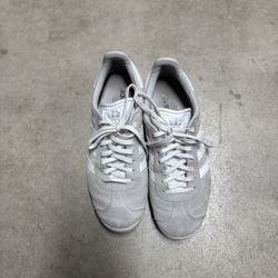Adidas Gazelle Women  Size 7.5