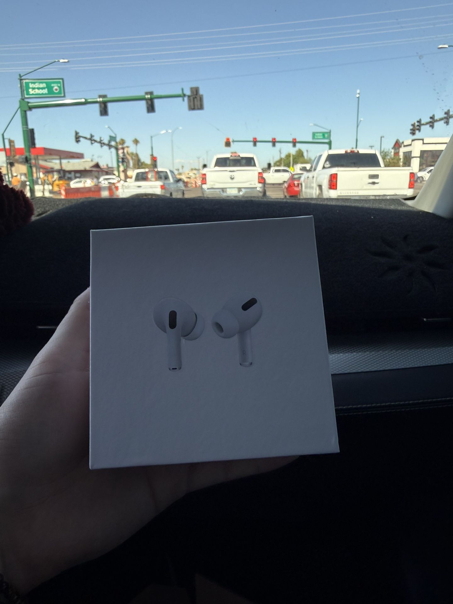 AirPods Pro 80$
