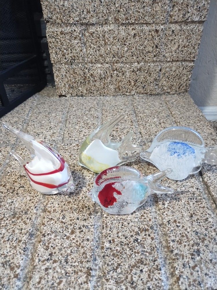 Glass Fish Paperweight Tropical Nautical Set Of 4 Paperweights 