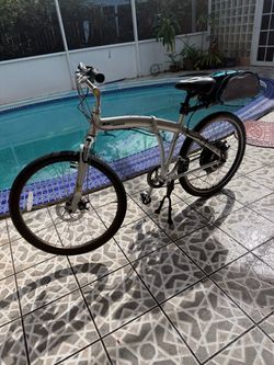 2 e-bikes need gone 2 for 300$