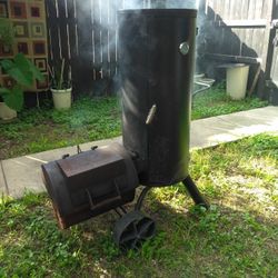 BBQ Stack SMOKER 💨🍗
