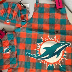 Miami Dolphins Grilling Cooking Set. April Hat And Oven Glove 