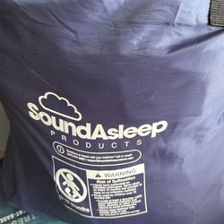 Air mattress Full sized built in pump